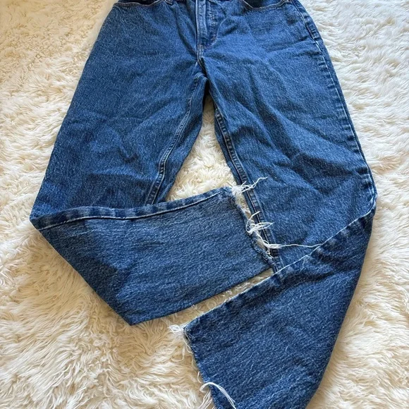 Abercrombie & Fitch Dark Blue High-Rise Skinny Jeans - Picture 4 of 9